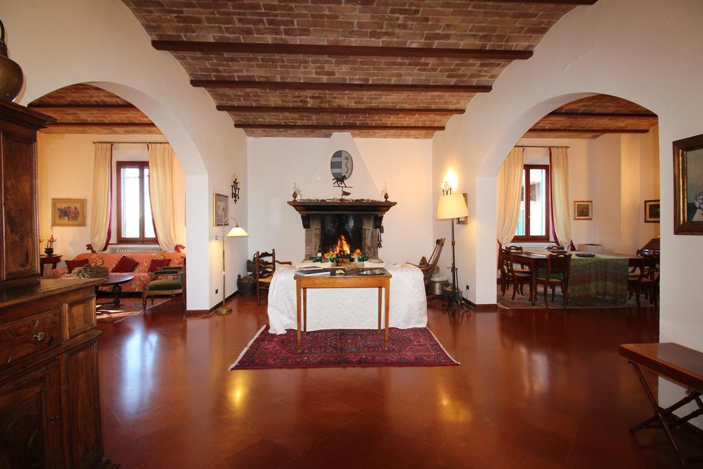 Villa Larniano Сиена Экстерьер фото